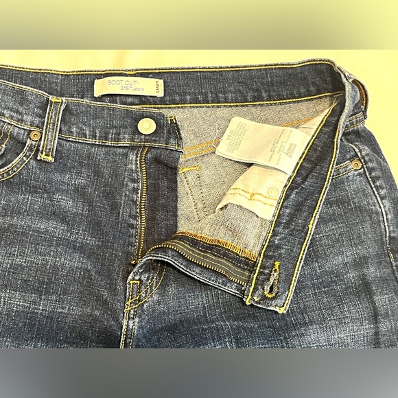 Levi's Boot Cut 515 Short Seam/Curvy Dark Blue Jeans Levi Strauss Size 12 S/C - Picture 8 of 16